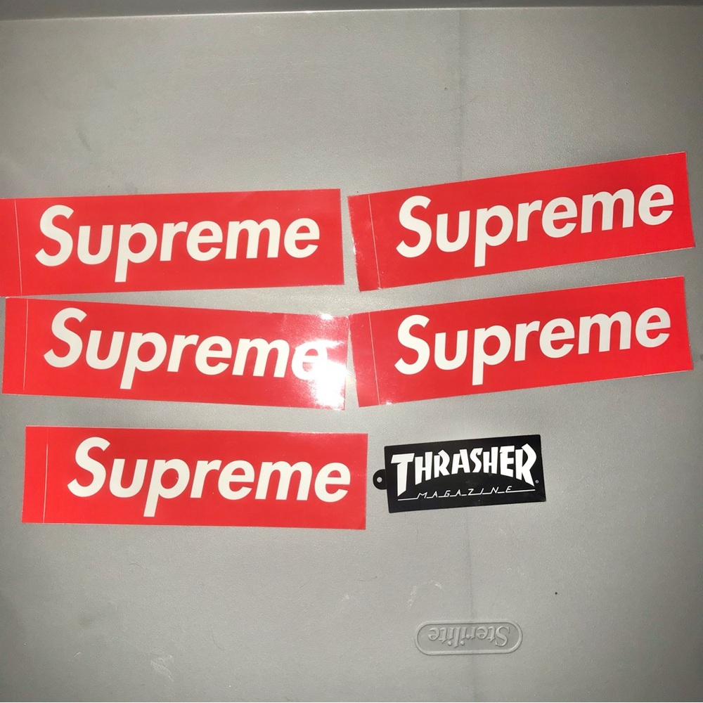 Supreme logo sticker lot